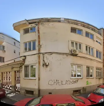 Bloc cu colț rotunjit